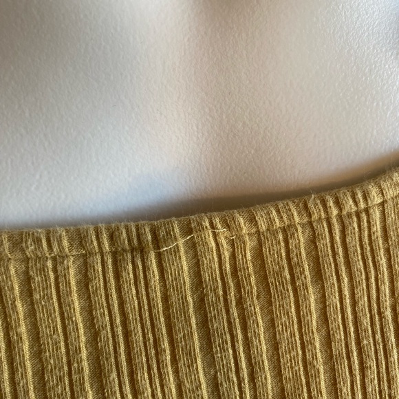 Entro Mustard Ruffled Tank Top - Picture 4 of 6